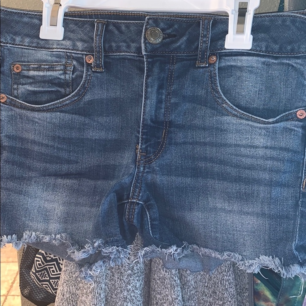 american eagle blue jean shorts.